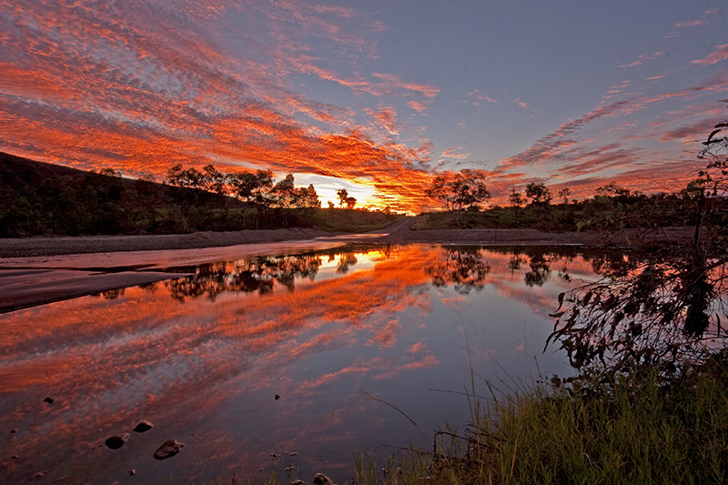 _MG_4640m.jpg - Sunset on the Finke - Glen Helen, NT
